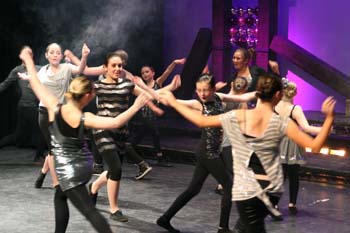 2010_0211classact20101093