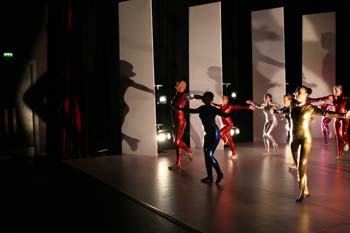 2009_0920stthenue0857