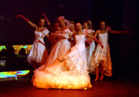 musical revue 010