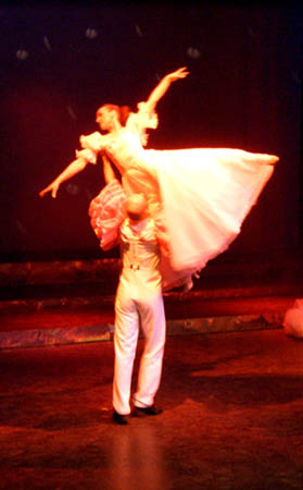 musical revue 016