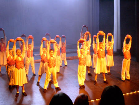 musical revue 018